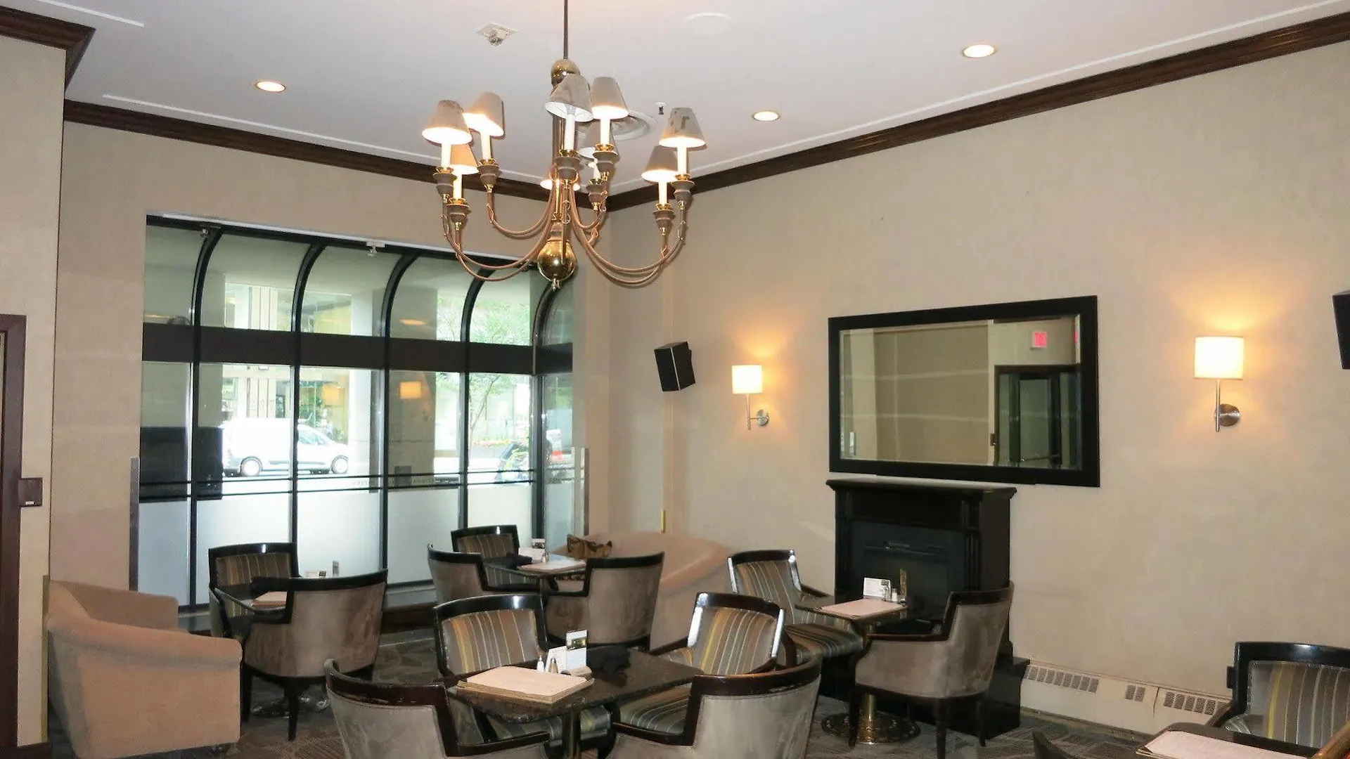 International Hotel YYC