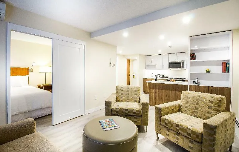 International Hotel YYC